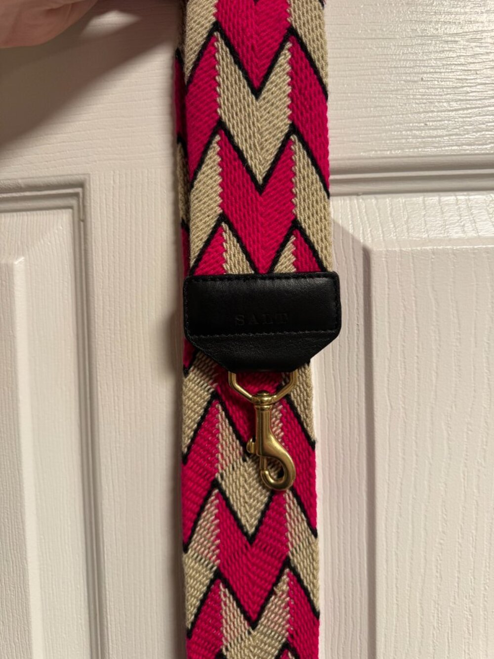 SALT Adjustable Crossbody Bag Strap – Hot Pink & Neutral Woven – Gold Hardware